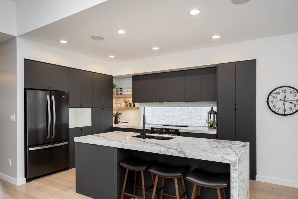 Kitchen_Winnipeg_internal_1